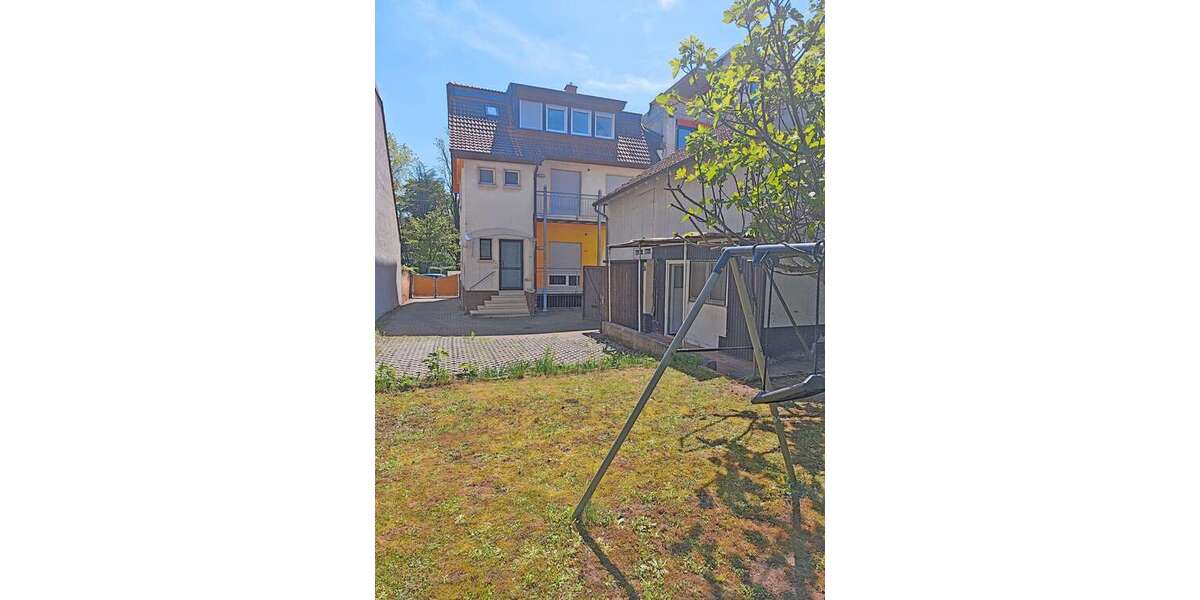 Einfamilienhaus Wiesloch - 9 Zimmer, 212 m&sup2;, 2.400&euro; | Angebot:25260975