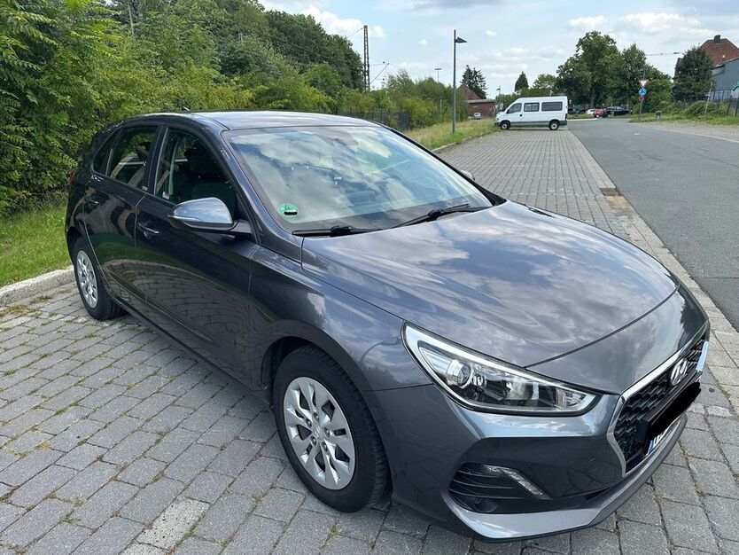 Hyundai i30 69.227 km 13.750 € Drensteinfurt 48317