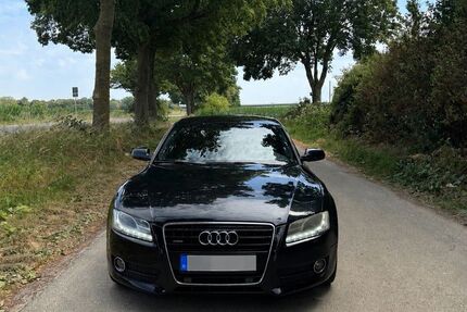 Audi A5 247.000 km 7.600 &euro; Rees 46459