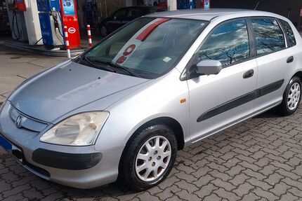 Honda Civic 167.000 km 1.299 &euro; Berlin 10557