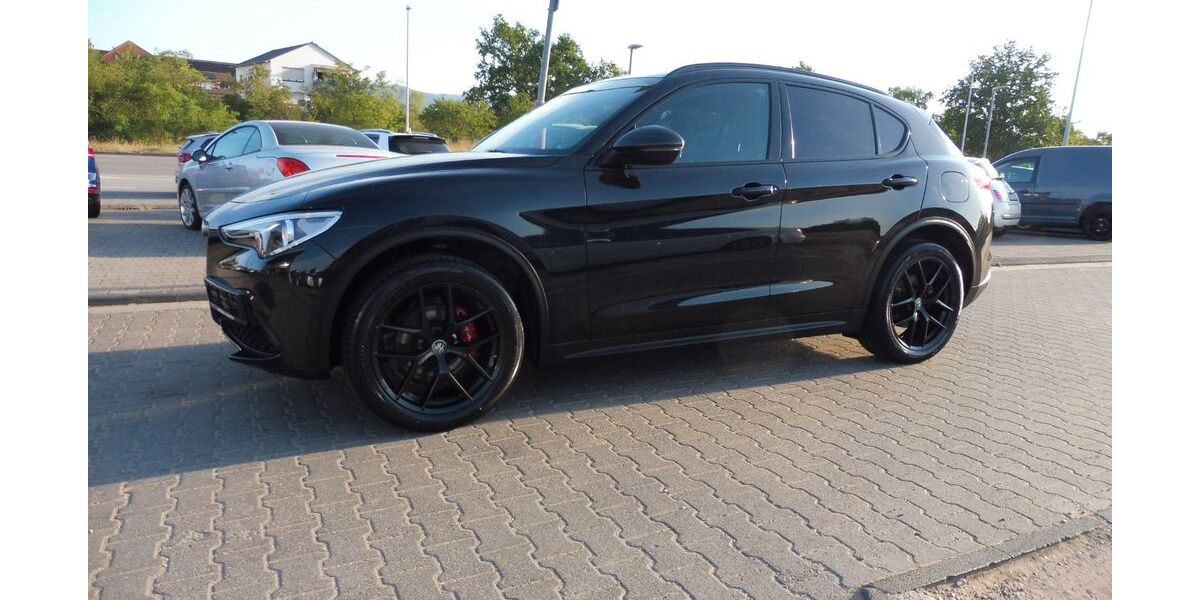 Alfa Romeo Stelvio 97.000 km 21.900 &euro; Ingelheim 55218