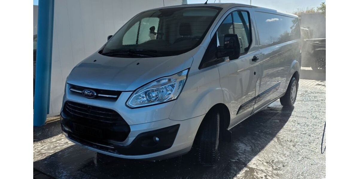 Ford Transit Custom 263.000 km 8.500 &euro; Dessau-Roßlau 06844