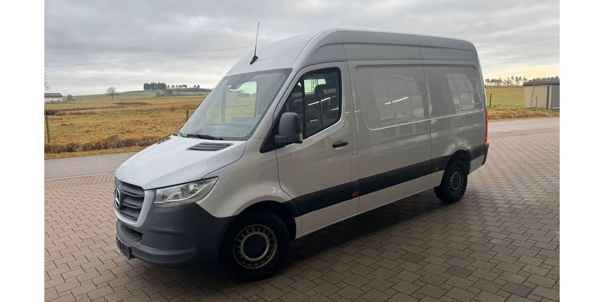 Mercedes-Benz Sprinter 175.000 km 16.900 &euro; Seitingen-Oberflacht 78606