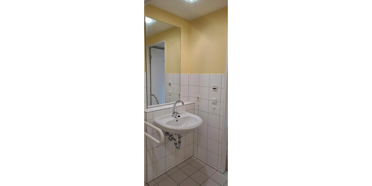 Etagenwohnung Düren Distelrath - 1 Zimmer, 25 m&sup2;, 309&euro; | Angebot:26403757