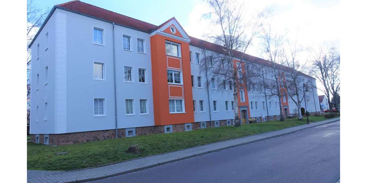 Etagenwohnung Braunsbedra Neumark - 3 Zimmer, 63 m&sup2;, 380&euro; | Angebot:26362437