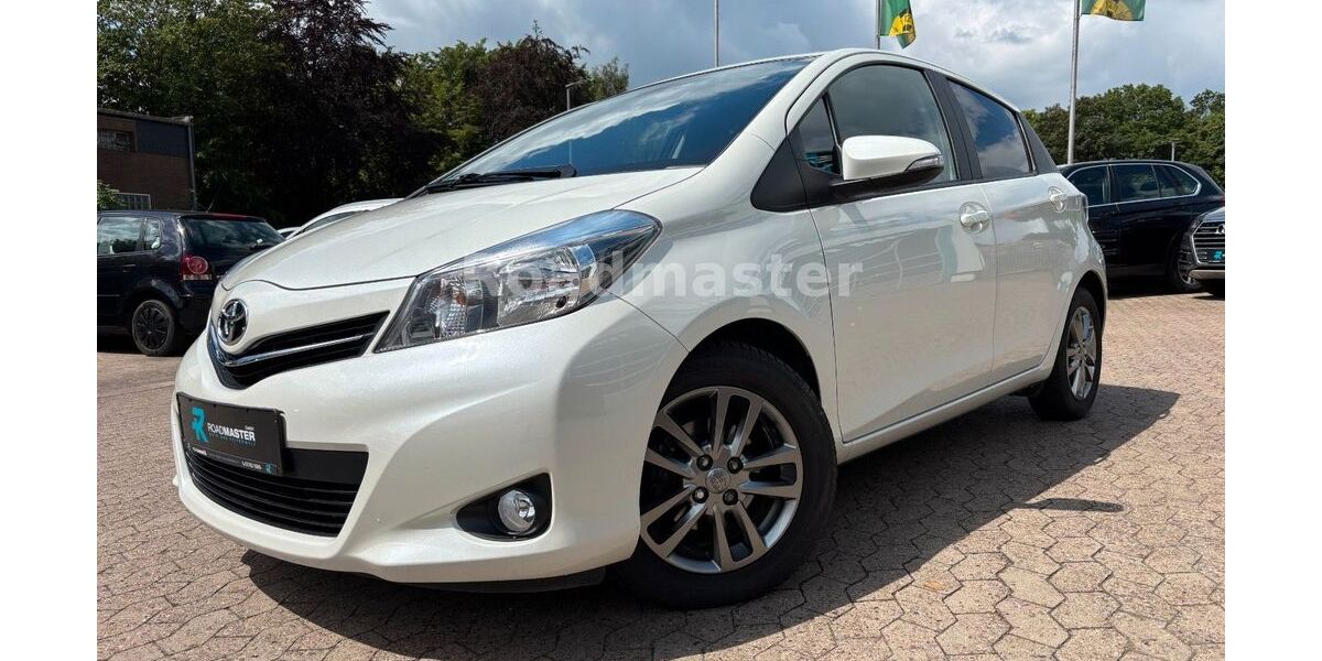 Toyota Yaris 70.409 km 8.380 &euro; Petershagen 32469