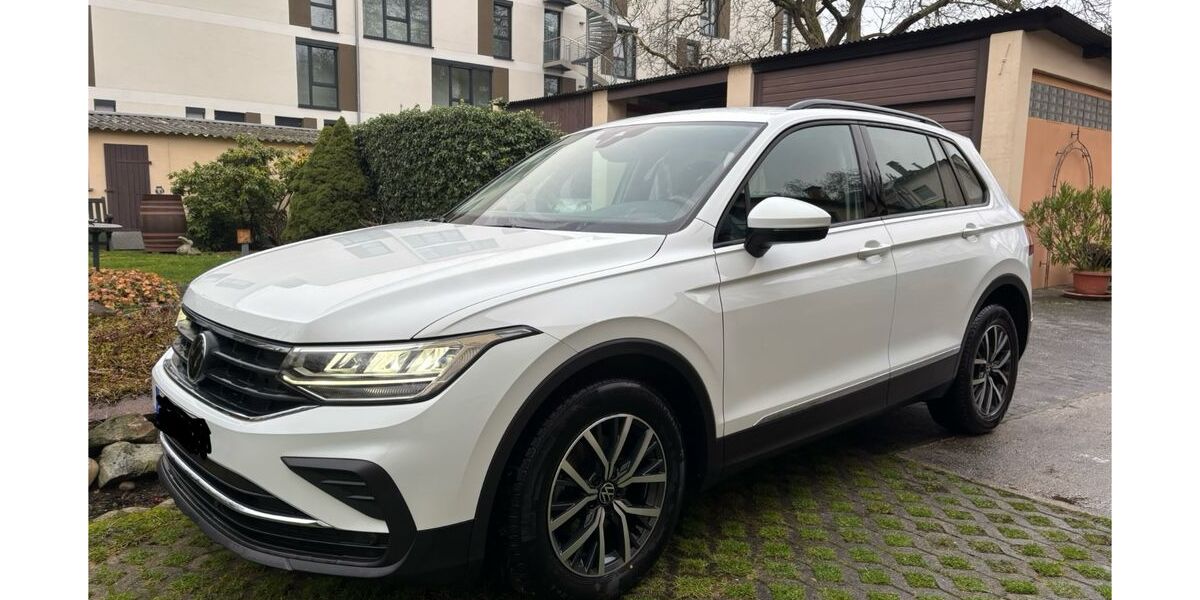 VW Tiguan 79.800 km 21.900 &euro; Wiesbaden 65201