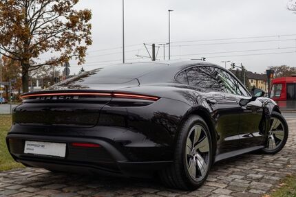 Porsche Taycan 24.700 km 62.990 € Nürnberg 90425