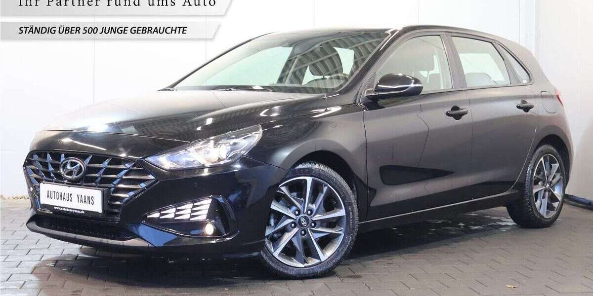 Hyundai i30 88.620 km 12.889 &euro; Pinneberg 25421