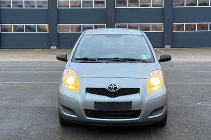 Toyota Yaris 62.271 km 3.898 &euro; Sulingen 27232