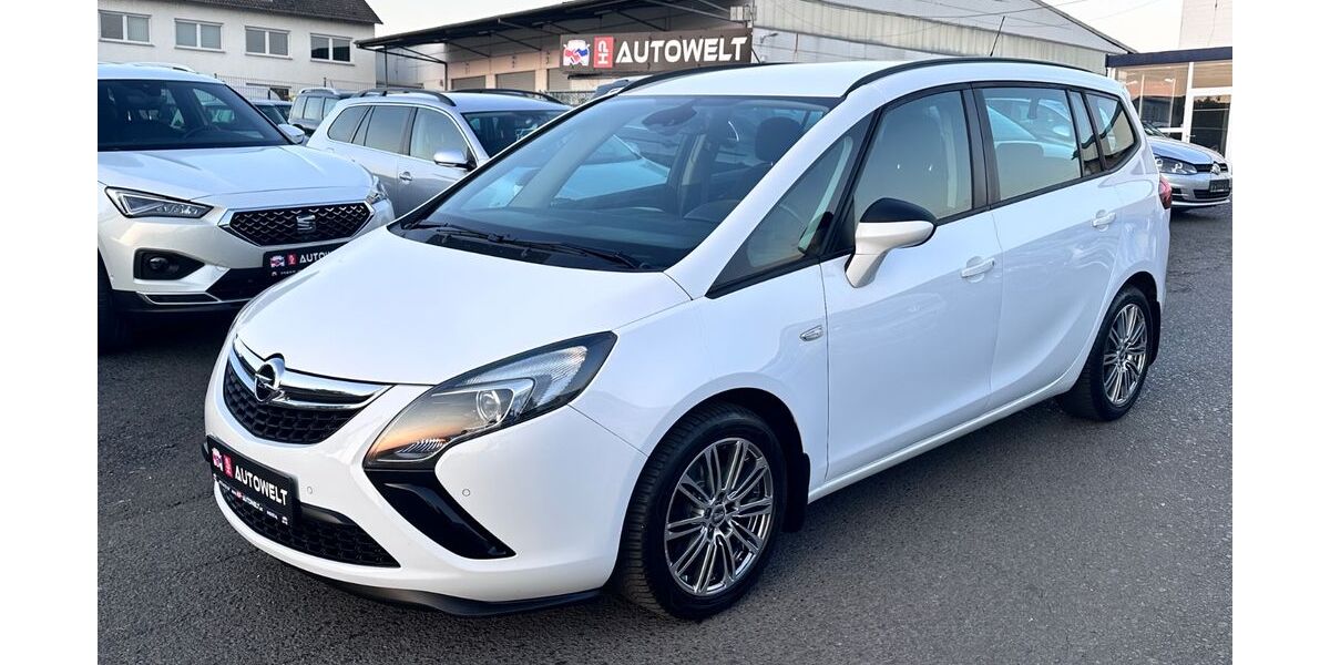 Opel Zafira 140.858 km 8.990 &euro; Niestetal 34266