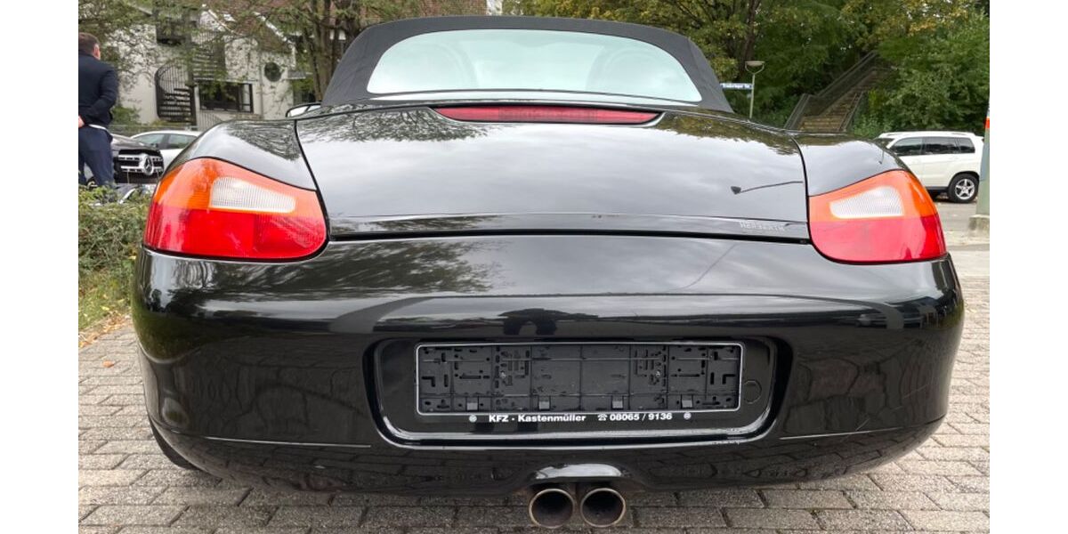 Porsche Boxster 82.000 km 13.950 &euro; Muenchen 81825