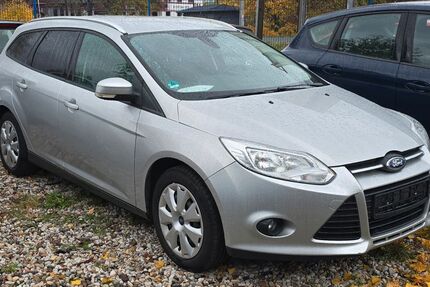 Ford Focus 208.100 km 3.990 € Leipzig 04319