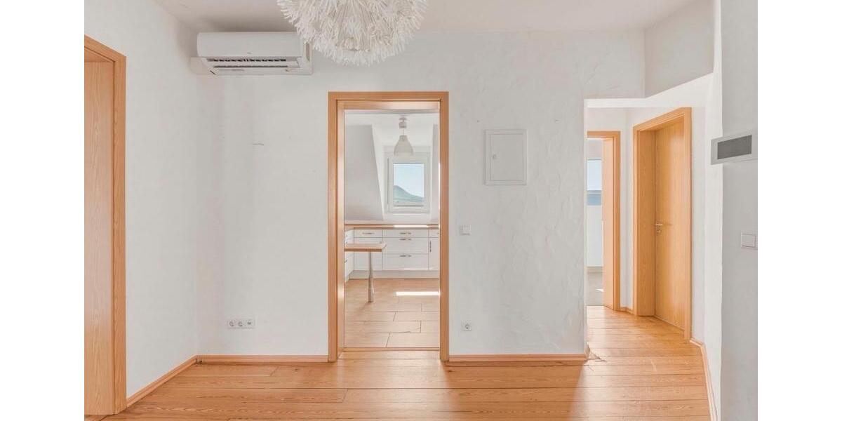 Etagenwohnung Weilheim an der Teck - 3 Zimmer, 101 m&sup2;, 370.000&euro; | Angebot:27274937