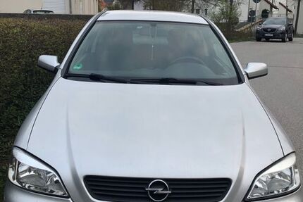 Opel Astra 218.000 km 1.150 &euro; Nittendorf 93152