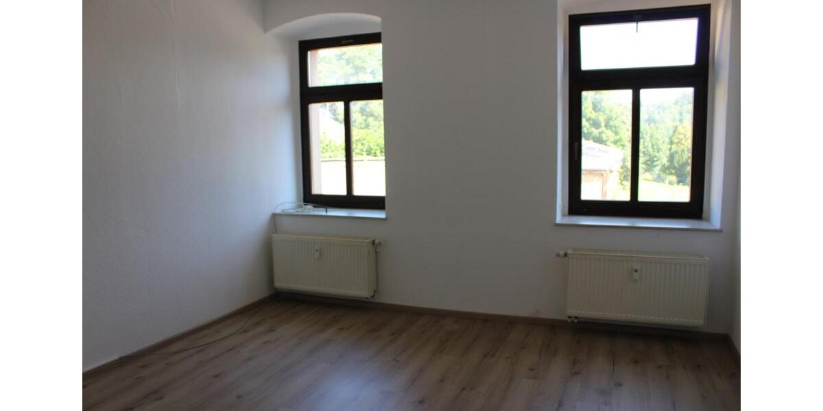 Erdgeschoßwohnung Marienberg - 3 Zimmer, 100 m&sup2;, 400&euro; | Angebot:24849892