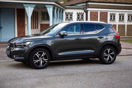 Volvo XC40 85.000 km 25.900 &euro; Hamburg 22391