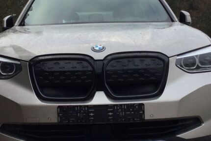 BMW iX3 103.000 km 24.990 &euro; Berlin 12619