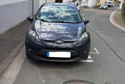 Ford Fiesta 80.000 km 3.500 &euro; Offenheim 55234