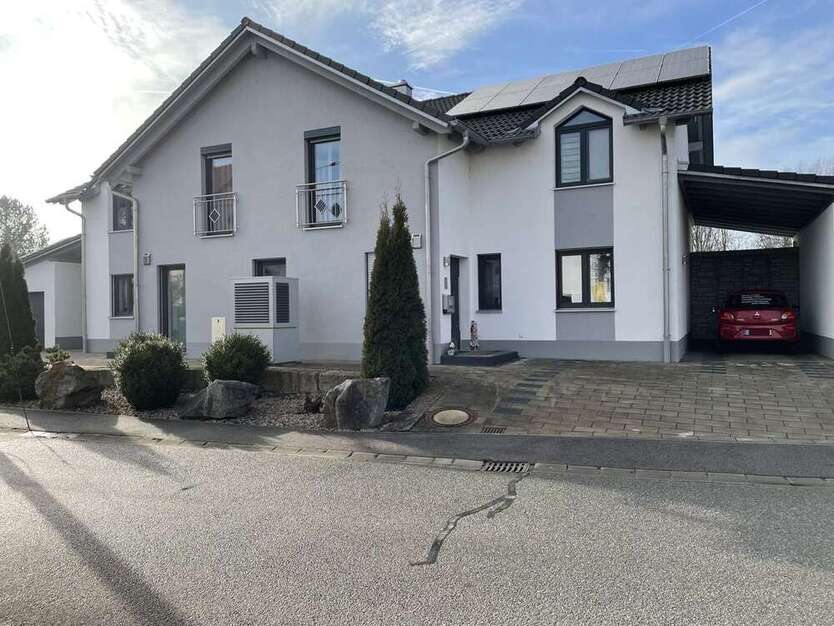 Haus zum Kaufen in Straubing 920.000 € 262 m²