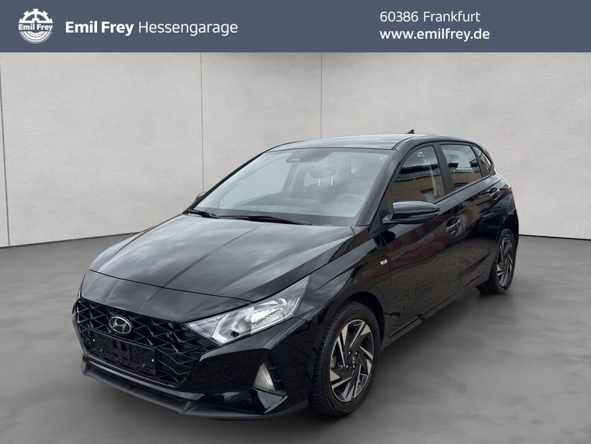 i20