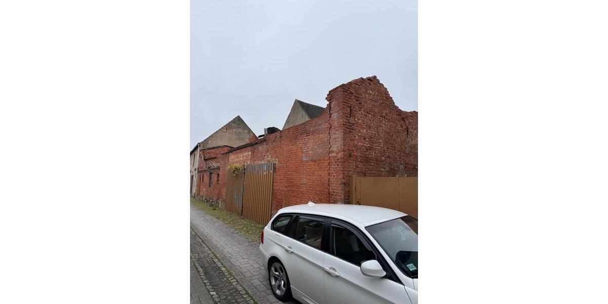 Einfamilienhaus Putlitz - 2 Zimmer, 500 m&sup2;, 135.000&euro; | Angebot:26661504