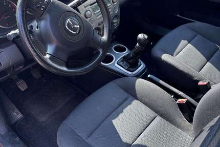 Mazda 2 109.000 km 2.250 &euro; Minden, Stadt 32429