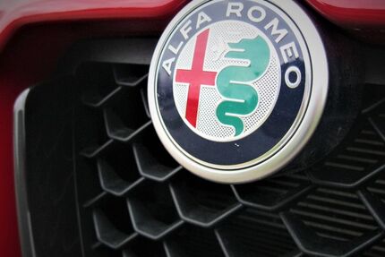 Alfa Romeo Stelvio 5.700 km 49.900 &euro; Neustadt/Orla 07806