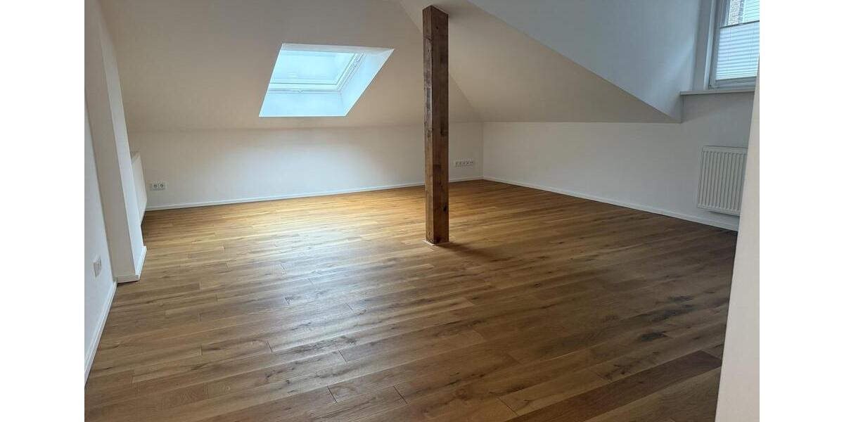 Saniertes Stadthaus FFM-Höchst-Nähe Bahnhof 4 zimmer