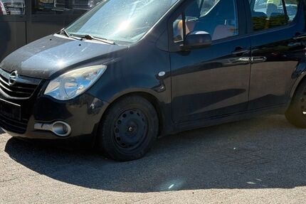 Opel Agila 185.500 km 1.599 &euro; Apen 26689