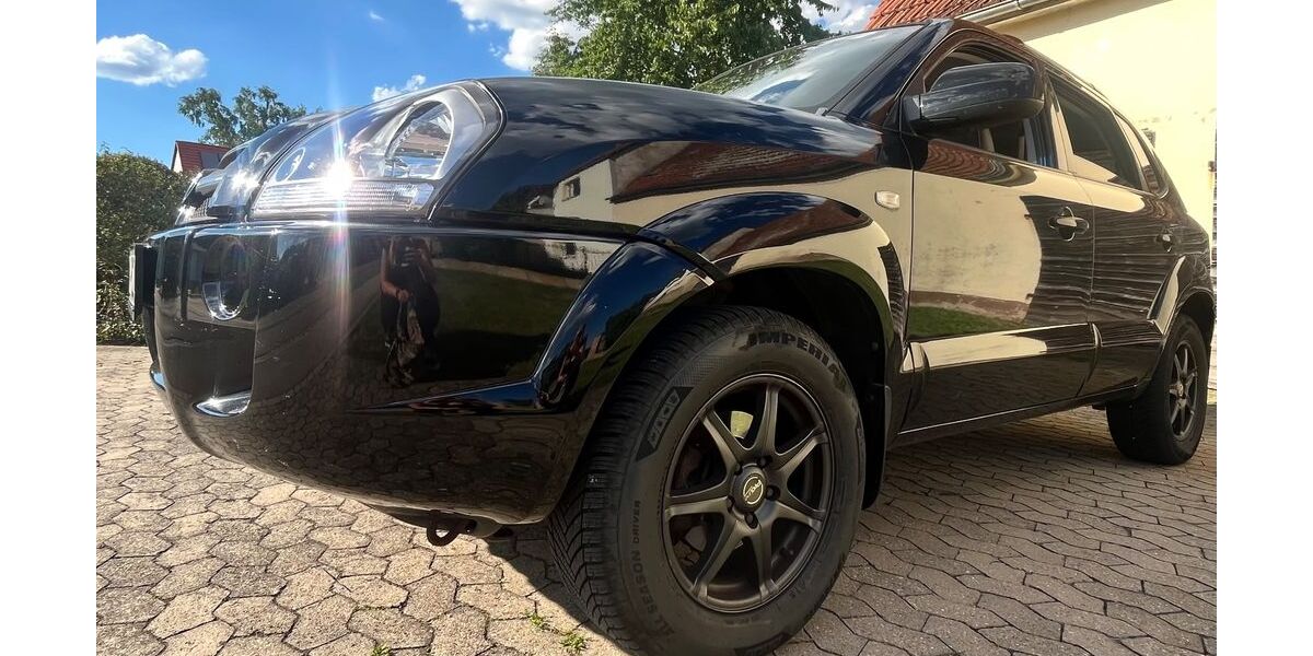 Hyundai TUCSON 174.000 km 4.900 &euro; Sachsen b Ansbach 91623