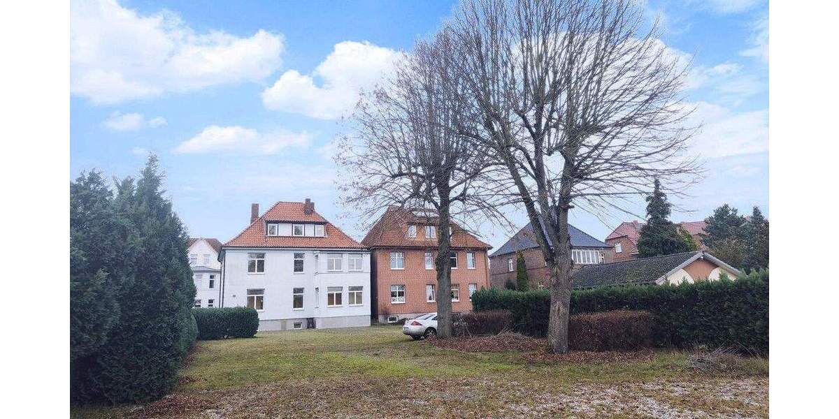 Mehrfamilienhaus, Wohnhaus Hagenow - 9 Zimmer, 265.000&euro; | Angebot:25730059