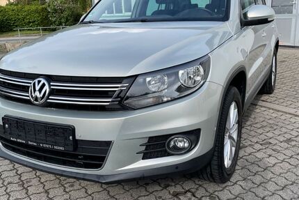 VW Tiguan 105.890 km 11.900 &euro; Freital 01705