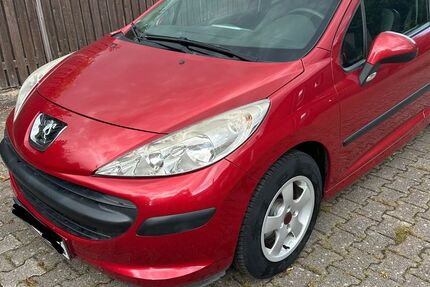 Peugeot 207 110.000 km 1.950 &euro; lüneburg 21339