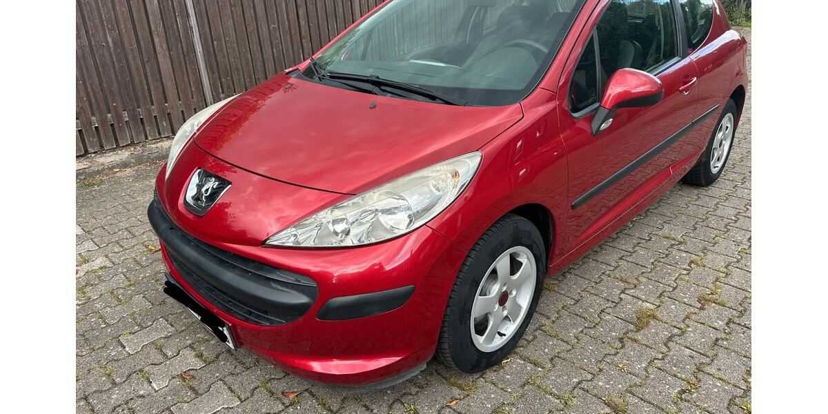 Peugeot 207 110.000 km 1.950 &euro; lüneburg 21339