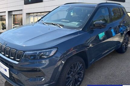 Jeep Compass 77.586 km 20.390 &euro; Jüterbog 14913