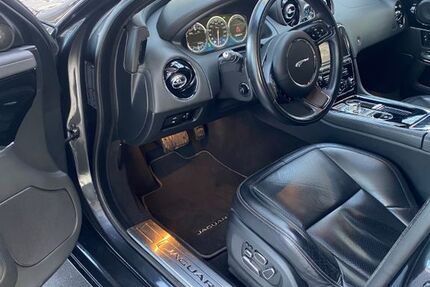 Jaguar XJ 190.000 km 16.850 &euro; Frankfurt am Main 60437