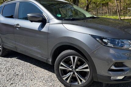 Nissan Qashqai 97.000 km 14.999 &euro; lüdenscheid 58515