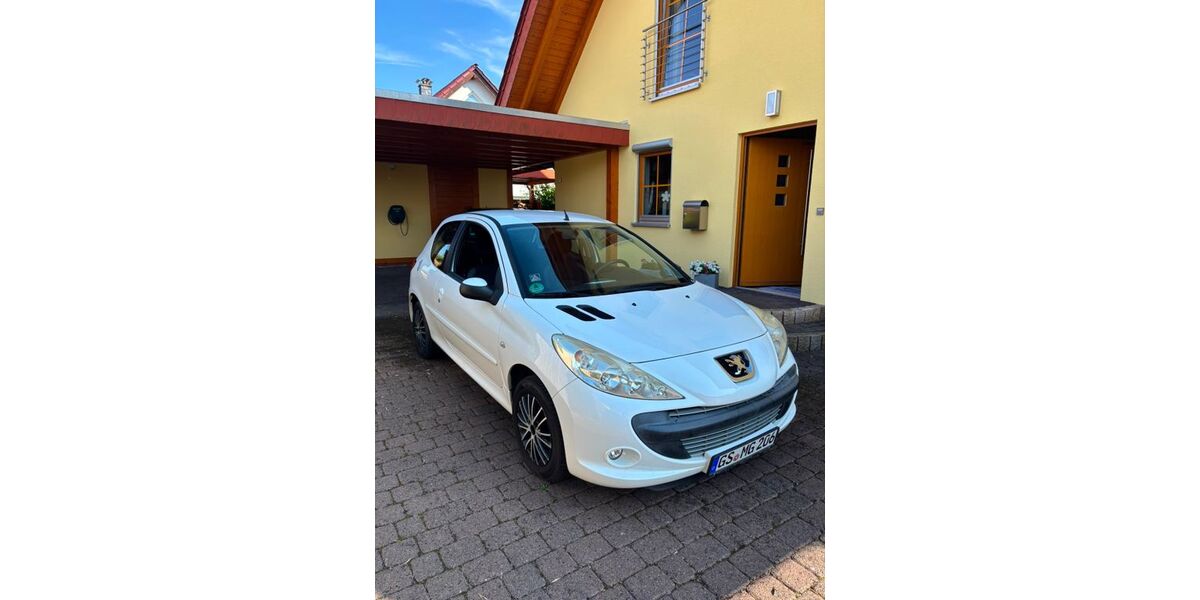 Peugeot 206 155.000 km 1.290 &euro; Wendeburg 38176