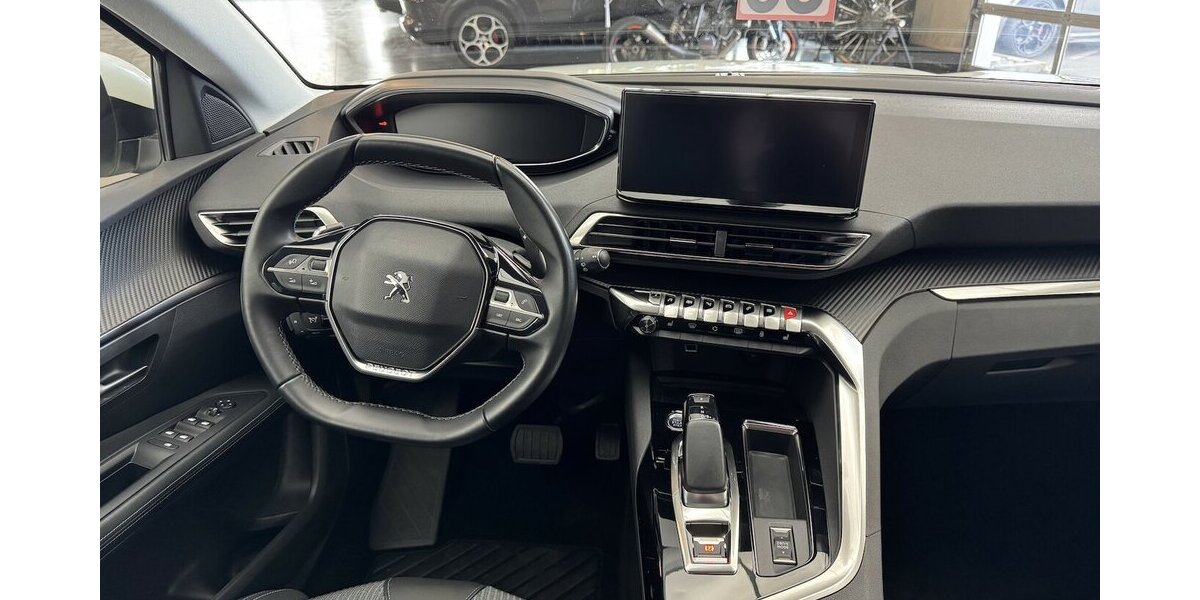 Peugeot 3008 1.6 225 Allure 1.Hand Plug-In Hybrid AHK 92.600 km 18.760 &euro; Lich 35423