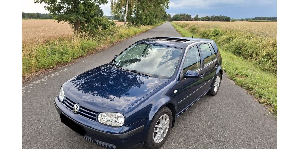 VW Golf 83.000 km 2.000 &euro; Nienburg 31582
