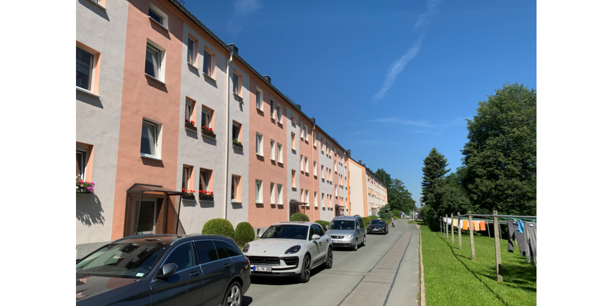 Wohnung zum Kaufen in Auerbach 48.500 € 59.2 m² 3 zimmer