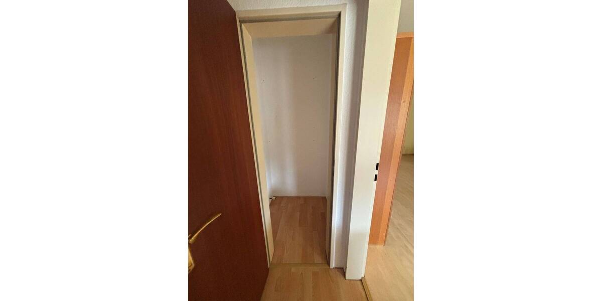 Etagenwohnung Gummersbach Dümmlinghausen - 4 Zimmer, 113 m&sup2;, 188.000&euro; | Angebot:26015188