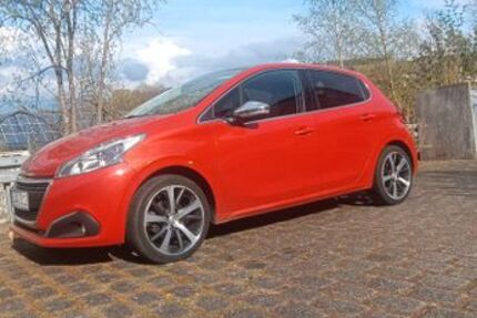 Peugeot 208 112.000 km 10.000 € Burbach 57299