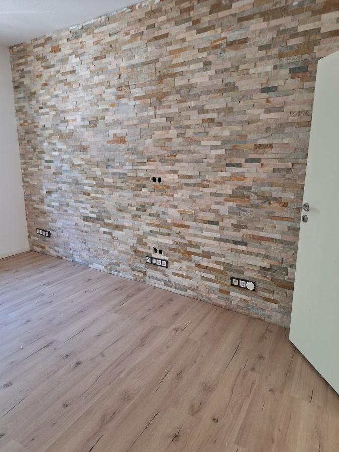 Provisionsfrei* Große 4-Zi-Wo, Gelsk Heßler, bezugsfrei, Erdgeschoß 4 zimmer