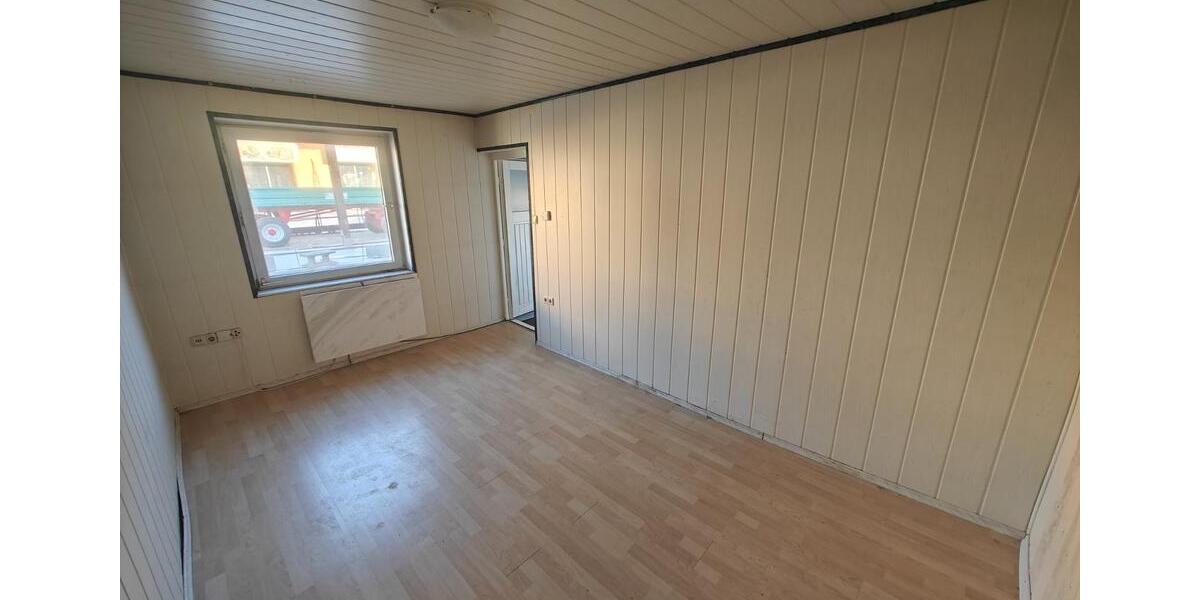Einfamilienhaus Wildenberg - 7 Zimmer, 220 m&sup2;, 1.800&euro; | Angebot:25907276