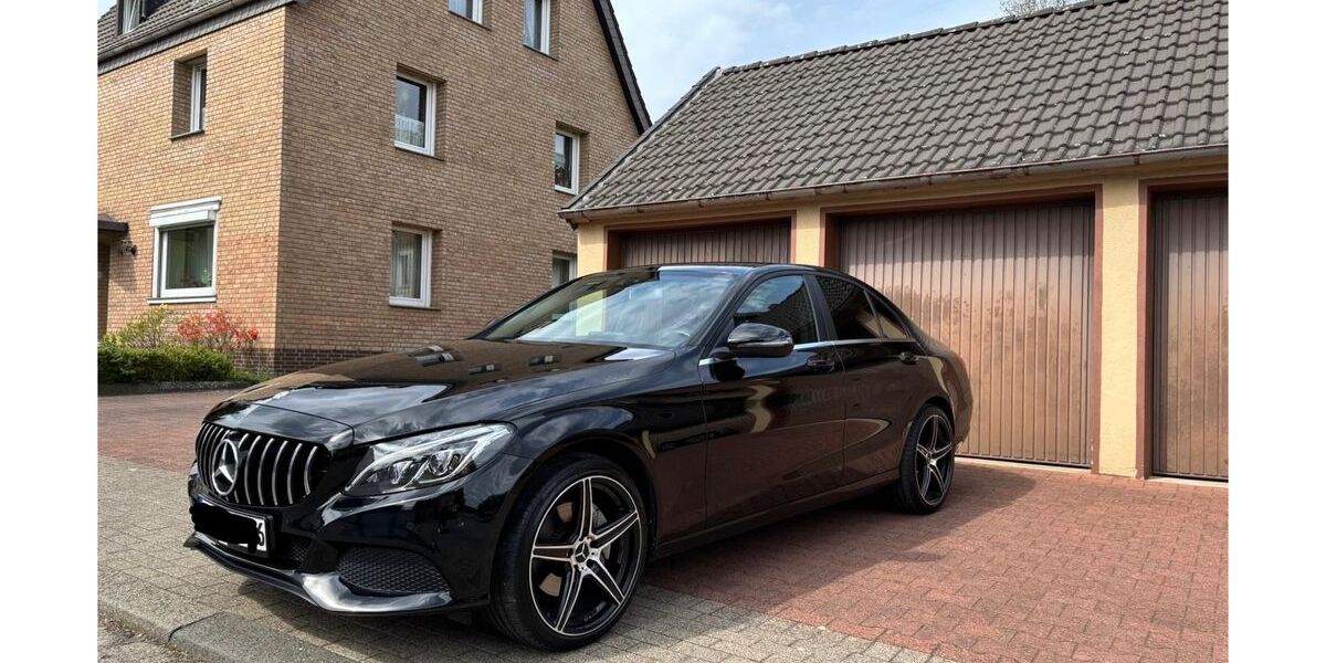 Mercedes-Benz C 250 167.000 km 17.500 &euro; Bielefeld 33611