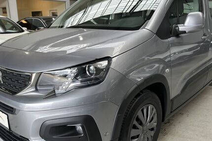 Peugeot Rifter 82.620 km 21.990 &euro; Eitorf 53783