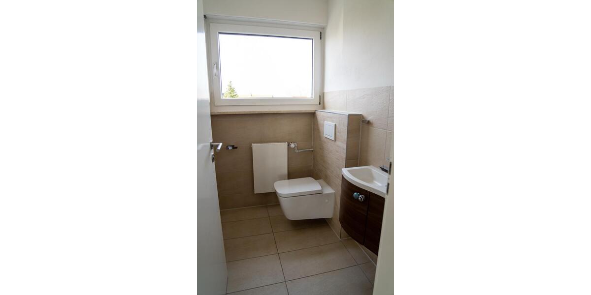 Etagenwohnung Regensburg Galgenberg - 5 Zimmer, 119 m&sup2;, 1.940&euro; | Angebot:25881477