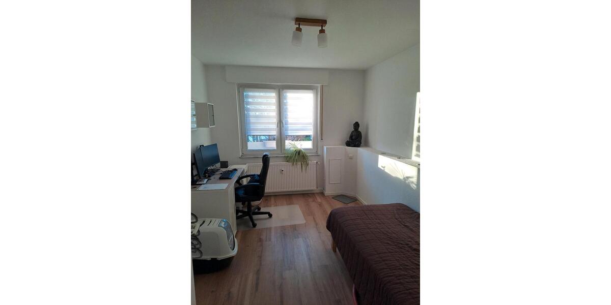 Provisionsfreie 3-Zimmer-Eigentumswohnung mit Blick auf 's Wasser 3 zimmer